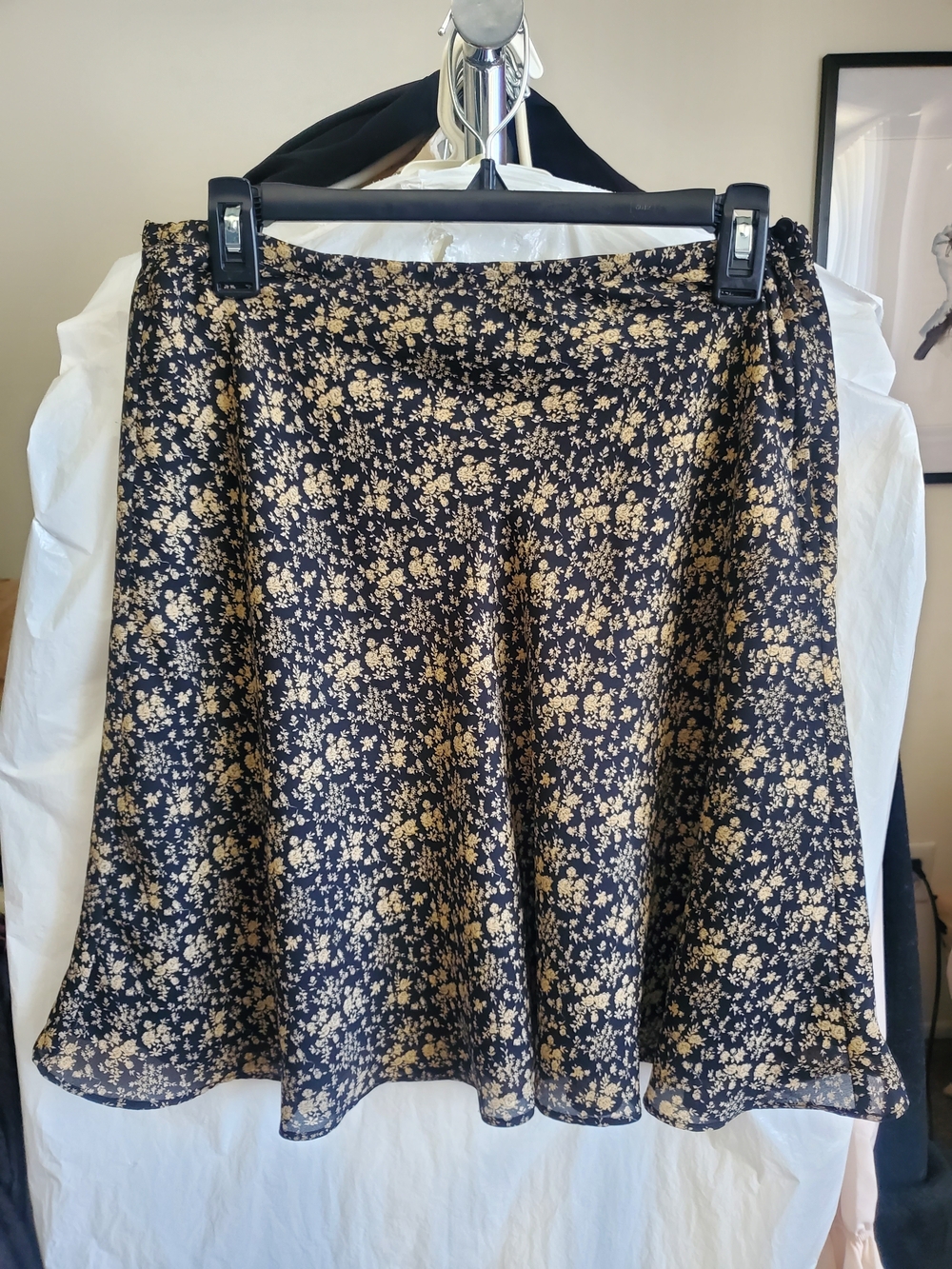 Vintage Express Black Floral Circle Skirt with Cream Print
